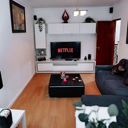 Family-Friendly And Cozy 3-Bedroom Accommodation In Lisboa Exterior foto