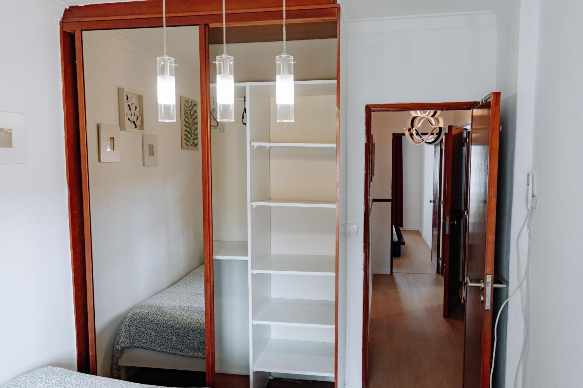 Family-Friendly And Cozy 3-Bedroom Accommodation In Lisboa Exterior foto