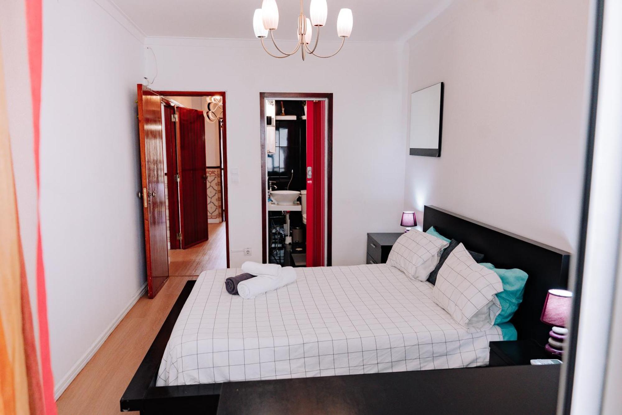 Family-Friendly And Cozy 3-Bedroom Accommodation In Lisboa Exterior foto